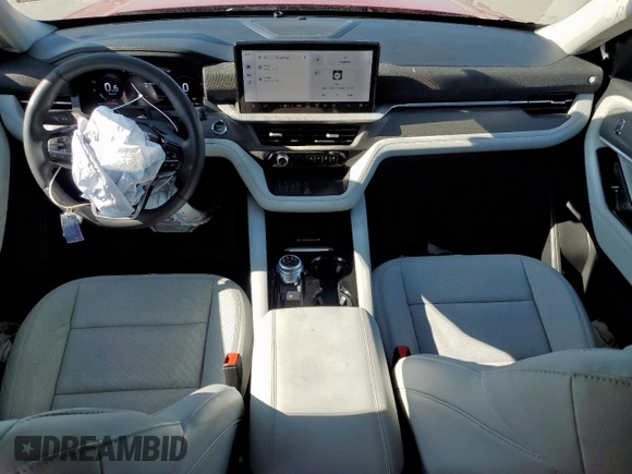 2025 Ford Explorer Platinum with VIN 1FMWK8HC2SGB58993, listed as a Copart auction lot 58005875 with 4,917 mi miles and Salvage title. Bid and sale history available at DreamBid. Image 8.