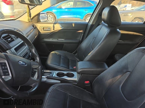 2011 Ford Fusion SEL with VIN 3FAHP0JA2BR238379, listed as a IAAI auction lot 42251113 with 188,580 mi miles and . Bid and sale history available at DreamBid. Image 1.