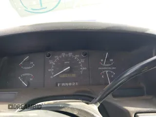 1996 Ford F-150 Special with VIN 1FTEF15N2TLA07520, listed as a IAAI auction lot 42005555 with 184,260 mi miles. Bid and sale history available at carsss.com. Image 7.