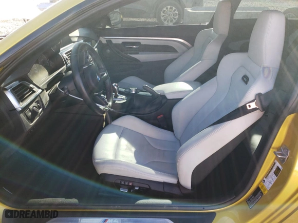 2019 BMW M4 with VIN WBS4Y9C51KAG67433, listed as a Copart auction lot 73016824 with 18,638 mi miles and Non Repairable. Bid and sale history available at carsss.com. Image 7.