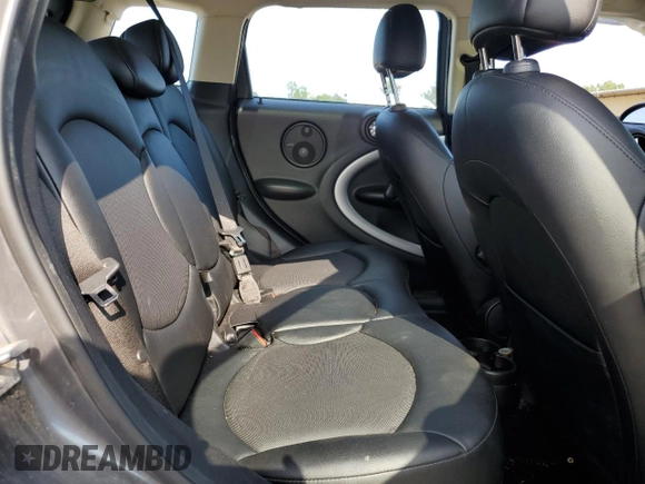 2016 MINI Countryman S z VIN WMWZC5C5XGWU21117, wystawiony jako Copart lot #65241505 z przebiegiem Nie podano mil oraz Szkoda całkowita • Salvage title. Historia ofert i sprzedaży dostępna na DreamBid. Obrazek 10.