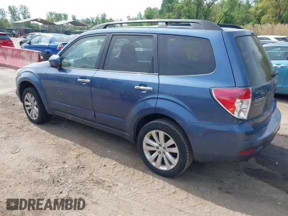 2011 Subaru Forester 2.5X Premium with VIN JF2SHADC8BH761845, listed as a IAAI auction lot 42115832 with 170,280 mi miles. Bid and sale history available at carsss.com. Image 3.