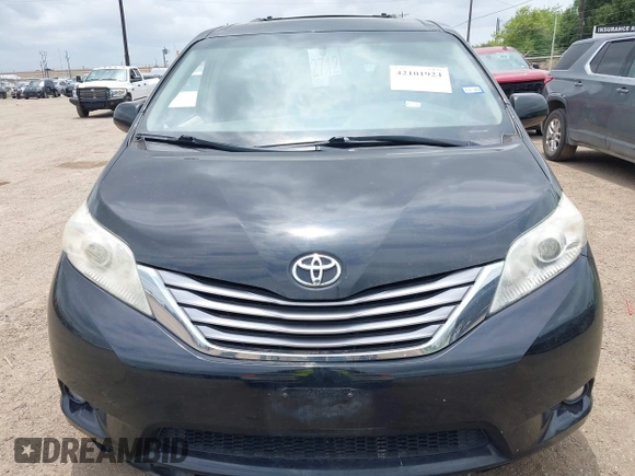 2017 Toyota Sienna XLE Auto Access Seat с VIN 5TDYZ3DC9HS875505, выставлен на аукционе IAAI как лот 42101924 с пробегом Не указан миль и . История ставок и продаж доступна на DreamBid. Изображение 6.