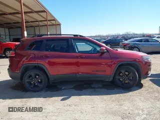 2020 Jeep Cherokee Altitude with VIN 1C4PJLLB7LD561240, listed as a IAAI auction lot 41607199 with 33,962 mi miles. Bid and sale history available at carsss.com. Image 12.