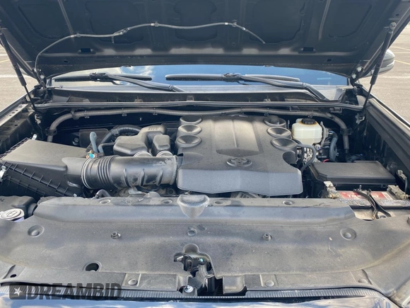 2014 Toyota 4Runner Limited z VIN JTEBU5JR6E5179335, wystawiony jako Copart lot #59226255 z przebiegiem 165 172 mil mil oraz Szkoda całkowita • Salvage title. Historia ofert i sprzedaży dostępna na DreamBid. Obrazek 7.