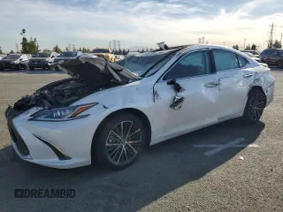2024 Lexus ES with VIN 58ADA1C18RU038756, listed as a Copart auction lot 85807124 with 0 mi miles and Salvage Title. Bid and sale history available at carsss.com. Image 1.