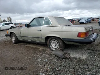 1982 Mercedes-Benz 380 with VIN WDBBA45A7CB016184, listed as a Copart auction lot 72085954 with 251,411 mi miles and Salvage Title. Bid and sale history available at carsss.com. Image 2.