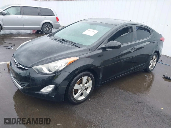 2012 Hyundai Elantra GLS с VIN KMHDH4AE8CU404698, выставлен на аукционе IAAI как лот 41988964 с пробегом Не указан миль и . История ставок и продаж доступна на DreamBid. Изображение 18.