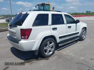 2006 Jeep Grand Cherokee Laredo with VIN 1J4GS48K86C164393, listed as a IAAI auction lot 42170408 with 239,844 mi miles and . Bid and sale history available at DreamBid. Image 4.