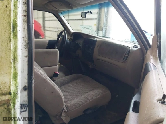 1998 Ford Ranger XL with VIN 1FTYR14U5WPB51623, listed as a IAAI auction lot 41460208 with 177,269 mi miles. Bid and sale history available at carsss.com. Image 5.
