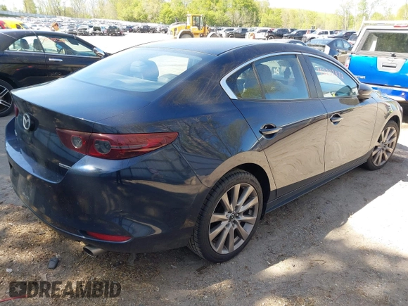2020 Mazda 3 Select with VIN JM1BPACL2L1165675, listed as a IAAI auction lot 42232872 with 99,261 mi miles and . Bid and sale history available at DreamBid. Image 4.