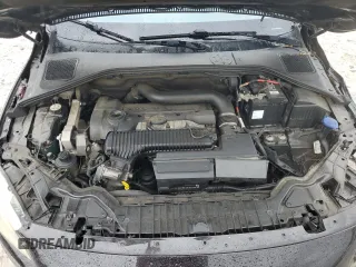 2014 Volvo S60 T5 z VIN YV1612FS8E1297400, wystawiony jako Copart lot #56210625 z przebiegiem 207 767 mil mil oraz Szkoda całkowita • Salvage title. Historia ofert i sprzedaży dostępna na DreamBid. Obrazek 11.