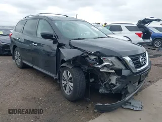 2019 Nissan Pathfinder SL z VIN 5N1DR2MN7KC635691, wystawiony jako IAAI lot #41564869 z przebiegiem 117 162 mil mil oraz . Historia ofert i sprzedaży dostępna na DreamBid. Obrazek 1.