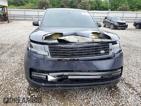 2025 Land Rover Range Rover SE with VIN SALKP9FU4SA284208, listed as a Copart auction lot 55233495 with 10,801 mi miles and Salvage title. Bid and sale history available at DreamBid. Image 5.