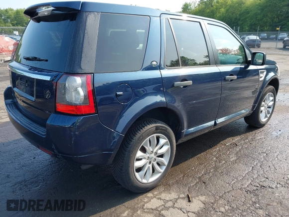 2011 Land Rover LR2 HSE z VIN SALFR2BN9BH235952, wystawiony jako IAAI lot #42489351 z przebiegiem 195 091 mil mil oraz . Historia ofert i sprzedaży dostępna na DreamBid. Obrazek 4.