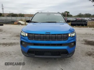 2022 Jeep Compass Altitude with VIN 3C4NJCBB8NT198162, listed as a Copart auction lot 88754355 with 50,397 mi miles and Salvage title. Bid and sale history available at DreamBid. Image 5.