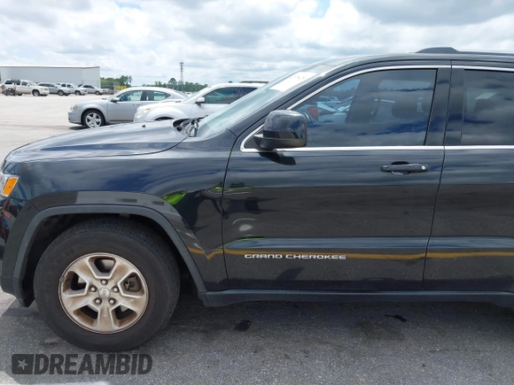 2016 Jeep Grand Cherokee Laredo with VIN 1C4RJEAG0GC320683, listed as a IAAI auction lot 42379025 with 124,750 mi miles and . Bid and sale history available at DreamBid. Image 18.