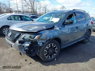 2020 Nissan Pathfinder SL with VIN 5N1DR2CM3LC647508, listed as a IAAI auction lot 41595587 with 53817 miles. Bid and sale history available at carsss.com. Image 17.