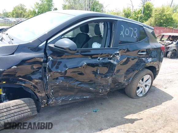 2025 Buick Encore GX Preferred with VIN KL4AMCSL8SB092073, listed as a IAAI auction lot 42376874 with 83 mi miles and . Bid and sale history available at DreamBid. Image 6.