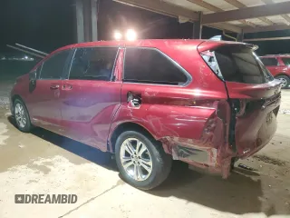 2021 Toyota Sienna XSE with VIN 5TDDSKFC4MS003737, listed as a Copart auction lot 83232334 with 63,938 mi miles and Salvage Title. Bid and sale history available at carsss.com. Image 2.