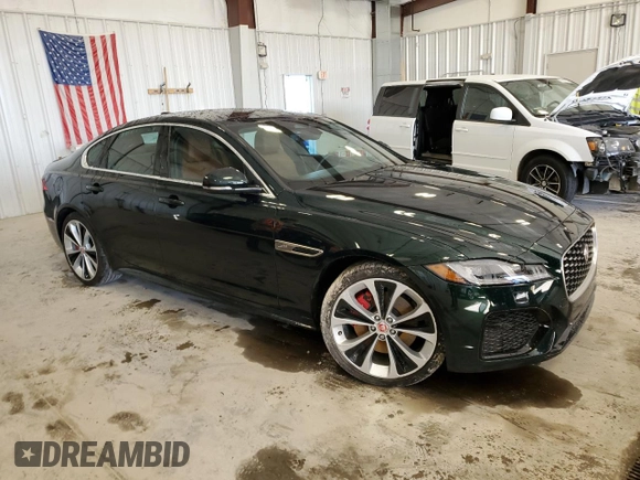 2023 Jaguar XF R-Dynamic SE with VIN SAJBL4GX0PCY93341, listed as a Copart auction lot 72387964 with 17,276 mi miles and Salvage Title. Bid and sale history available at carsss.com. Image 4.
