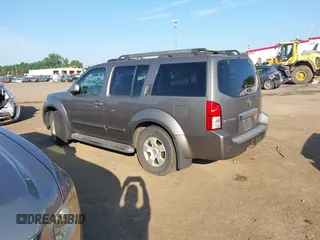 2006 Nissan Pathfinder SE with VIN 5N1AR18W96C660064, listed as a IAAI auction lot 42702343 with 198,734 mi miles and . Bid and sale history available at DreamBid. Image 3.