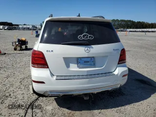 2015 Mercedes-Benz GLK 350 z VIN WDCGG8JB3FG358938, wystawiony jako Copart lot #76687654 z przebiegiem 155 019 mil mil oraz Szkoda całkowita • Salvage title. Historia ofert i sprzedaży dostępna na DreamBid. Obrazek 6.