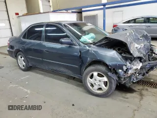 1998 Honda Accord EX z VIN 1HGCG5555WA095959, wystawiony jako Copart lot #86328854 z przebiegiem 252 058 mil mil oraz Szkoda całkowita • Salvage title. Historia ofert i sprzedaży dostępna na DreamBid. Obrazek 4.
