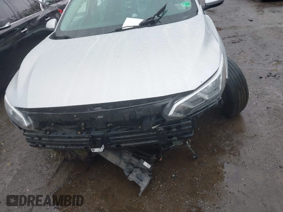 2021 Nissan Sentra SV z VIN 3N1AB8CV5MY238123, wystawiony jako IAAI lot #41952732 z przebiegiem 89 502 mil mil oraz . Historia ofert i sprzedaży dostępna na DreamBid. Obrazek 13.
