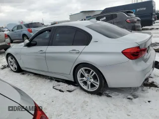 2018 BMW 3 Series 330e iPerformance with VIN WBA8E1C57JA180183, listed as a Copart auction lot 88513245 with 33,632 mi miles and Clean Title. Bid and sale history available at carsss.com. Image 2.