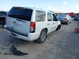 2013 Chevrolet Tahoe Commercial with VIN 1GNLC2E06DR348757, listed as a IAAI auction lot 41711877 with 163,473 mi miles and . Bid and sale history available at DreamBid. Image 4.