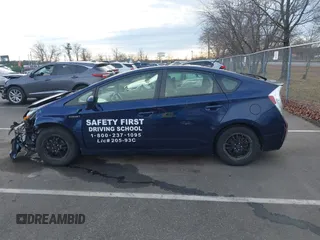2015 Toyota Prius Four with VIN JTDKN3DU6F0404759, listed as a IAAI auction lot 41017473 with 79,005 mi miles. Bid and sale history available at carsss.com. Image 14.