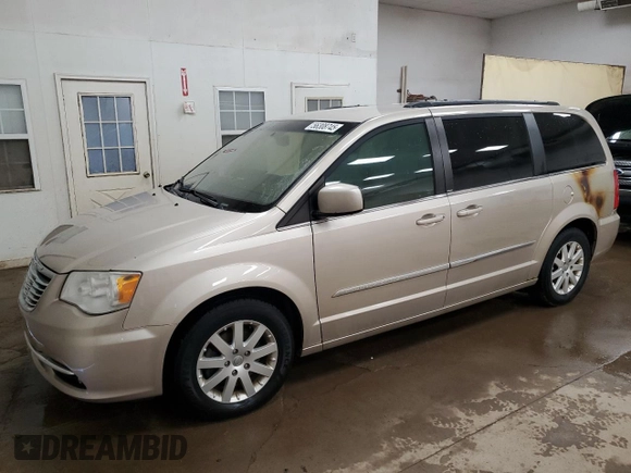 2014 Chrysler Town & Country Touring z VIN 2C4RC1BGXER221391, wystawiony jako Copart lot #56308745 z przebiegiem Nie podano mil oraz Czysty tytuł • Clean title. Historia ofert i sprzedaży dostępna na DreamBid. Obrazek 1.
