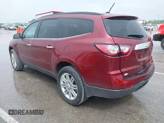 2015 Chevrolet Traverse LT z VIN 1GNKRGKD1FJ292257, wystawiony jako IAAI lot #42217359 z przebiegiem 93 892 mil mil oraz . Historia ofert i sprzedaży dostępna na DreamBid. Obrazek 3.