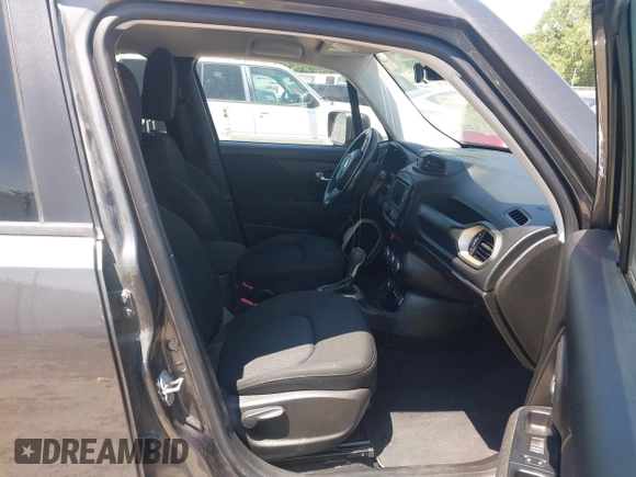 2017 Jeep Renegade Latitude with VIN ZACCJBBB9HPG63464, listed as a IAAI auction lot 42592072 with 78,031 mi miles and . Bid and sale history available at DreamBid. Image 5.