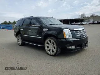 2011 Cadillac Escalade Luxury z VIN 1GYS4BEF5BR338010, wystawiony jako Copart lot #53075885 z przebiegiem 102 589 mil mil oraz Szkoda całkowita • Salvage title. Historia ofert i sprzedaży dostępna na DreamBid. Obrazek 12.