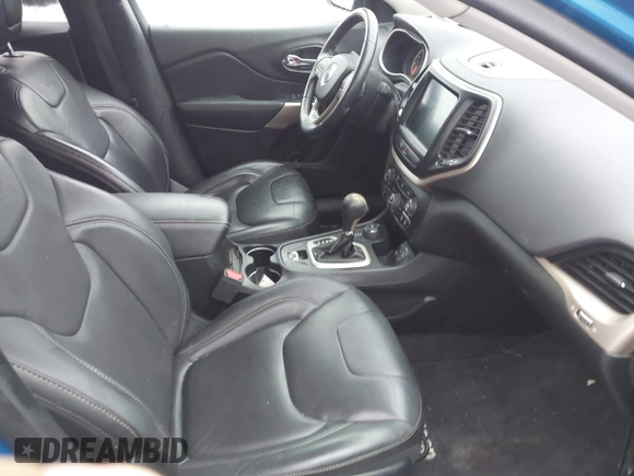 2018 Jeep Cherokee Limited with VIN 1C4PJMDB3JD570003, listed as a IAAI auction lot 41474606 with 56,433 mi miles. Bid and sale history available at carsss.com. Image 5.