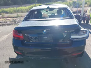 2014 BMW 2 Series M235i with VIN WBA1J7C50EVX33903, listed as a IAAI auction lot 40207684 with 81,766 mi miles and . Bid and sale history available at DreamBid. Image 15.