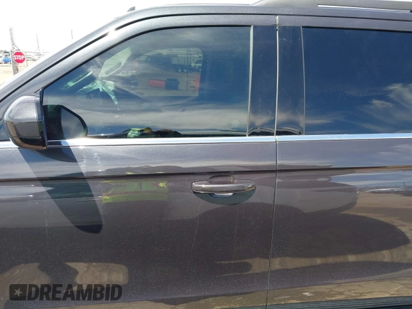 2024 Ford Expedition Max XLT with VIN 1FMJK1H87REA37010, listed as a IAAI auction lot 42169128 with 18,478 mi miles and . Bid and sale history available at DreamBid. Image 15.