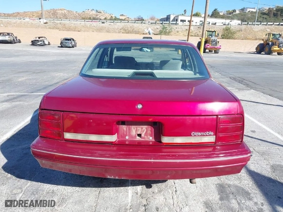 1996 Oldsmobile Ciera 1SA + VX5 with VIN 1G3AJ55M5T6410109, listed as a IAAI auction lot 41335804 with NaN miles. Bid and sale history available at carsss.com. Image 16.