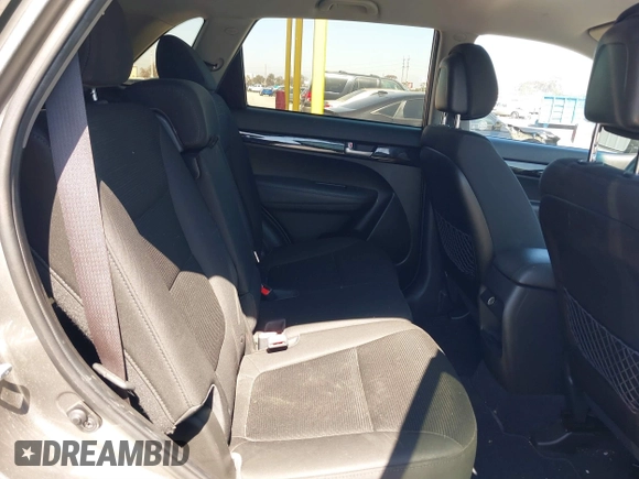 2014 Kia Sorento LX with VIN 5XYKT3A66EG489204, listed as a IAAI auction lot 41871926 with 138,566 mi miles. Bid and sale history available at carsss.com. Image 8.