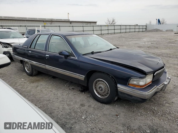 1992 Buick Roadmaster Ltd with VIN 1G4BT5372NR429421, listed as a Copart auction lot 80571884 with 241,640 mi miles and Non Repairable. Bid and sale history available at DreamBid. Image 4.