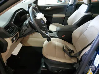 2020 Ford Escape Titanium Hybrid с VIN 1FMCU9DZ3LUB58677, выставлен на аукционе Copart как лот 54164465 с пробегом 32 115 миль миль и Списание • Salvage title. История ставок и продаж доступна на DreamBid. Изображение 7.