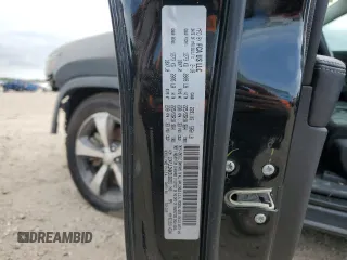 2019 Jeep Cherokee Limited with VIN 1C4PJLDN8KD128291, listed as a Copart auction lot 52923225 with 109,560 mi miles and Salvage Title. Bid and sale history available at DreamBid. Image 13.