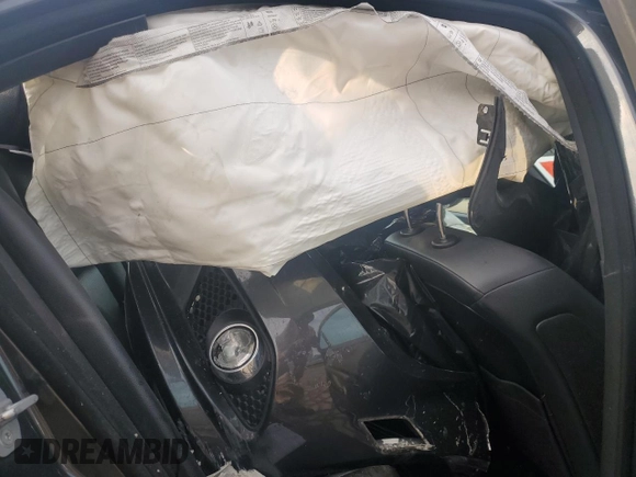 2010 Mercedes-Benz C 300 Sport z VIN WDDGF8BB5AF425972, wystawiony jako Copart lot #54118115 z przebiegiem Nie podano mil oraz Szkoda całkowita • Salvage title. Historia ofert i sprzedaży dostępna na DreamBid. Obrazek 10.