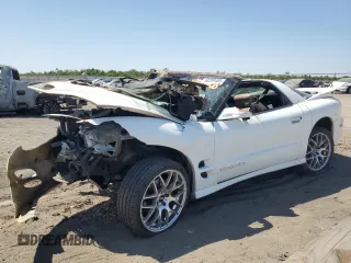 2001 Pontiac Firebird Formula with VIN 2G2FV22G612115837, listed as a Copart auction lot 63299405 with Not provided miles and Salvage title. Bid and sale history available at DreamBid. Image 1.