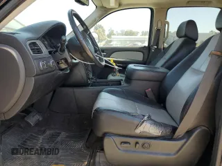 2008 Chevrolet Avalanche LTZ with VIN 3GNFK123X8G240916, listed as a Copart auction lot 58591865 with Not provided miles and Salvage title. Bid and sale history available at DreamBid. Image 7.