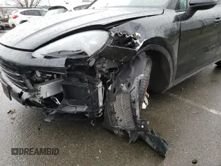 2019 Porsche Cayenne z VIN WP1AA2AY8KDA15633, wystawiony jako Copart lot #68415951 z przebiegiem 17 245 mil mil oraz . Historia ofert i sprzedaży dostępna na DreamBid. Obrazek 9.