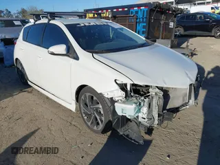 2016 Scion iM with VIN JTNKARJE6GJ500765, listed as a IAAI auction lot 41701644 with 86,608 mi miles. Bid and sale history available at carsss.com. Image 1.