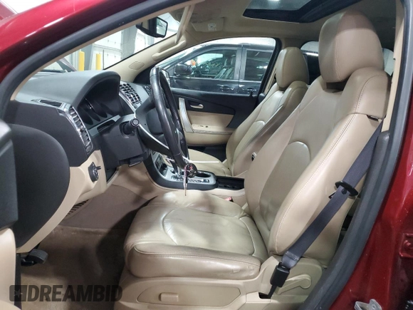 2010 GMC Acadia SLT1 with VIN 1GKLVMED0AJ112332, listed as a Copart auction lot 52030965 with 121,042 mi miles and Salvage Title. Bid and sale history available at carsss.com. Image 7.